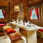 Hotell Wasserturm Cologne, Curio Collection By Hilton Köln