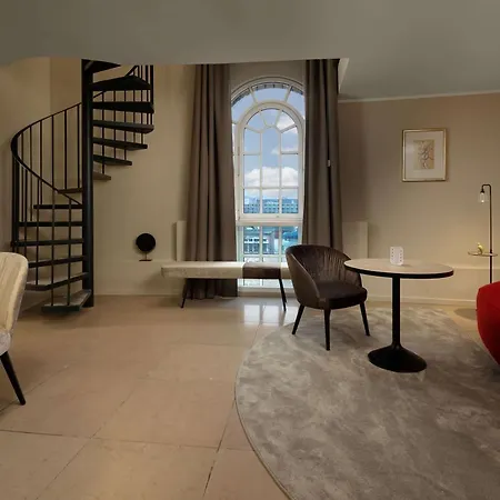 Wasserturm Cologne, Curio Collection By Hilton קלן