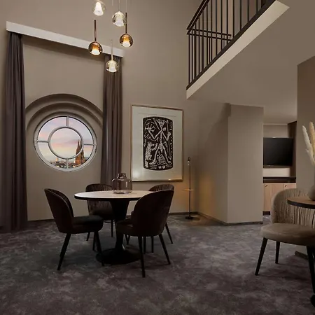 Wasserturm Cologne, Curio Collection By Hilton קלן