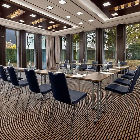 Hotel Wasserturm Cologne, Curio Collection By Hilton 4*