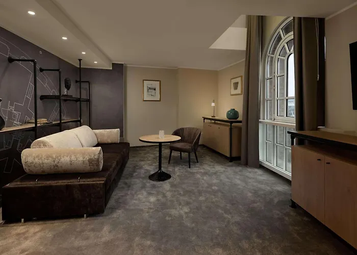 Wasserturm Cologne, Curio Collection By Hilton Hotel Cologne