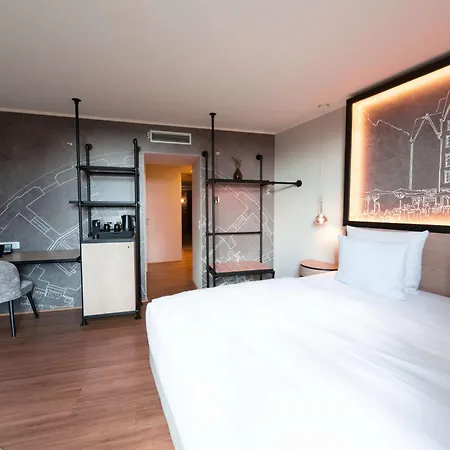 Wasserturm Cologne, Curio Collection By Hilton Hotell