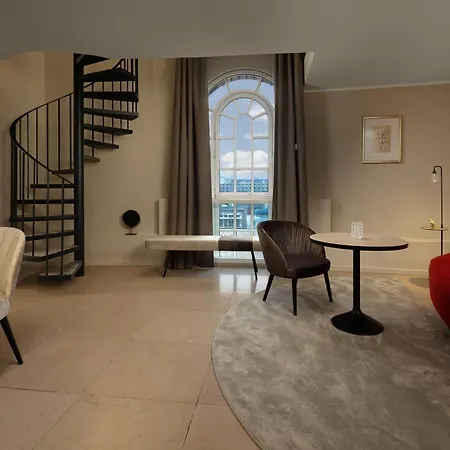 Otel Wasserturm Cologne, Curio Collection By Hilton
