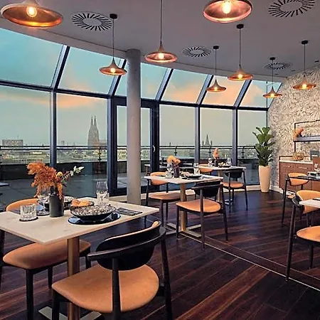 Wasserturm Cologne, Curio Collection By Hilton Otel Köln