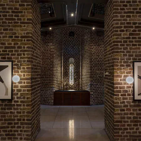 Otel Wasserturm Cologne, Curio Collection By Hilton