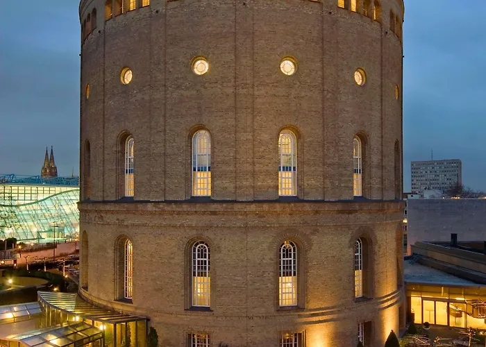 Wasserturm Cologne, Curio Collection By Hilton 4* Köln