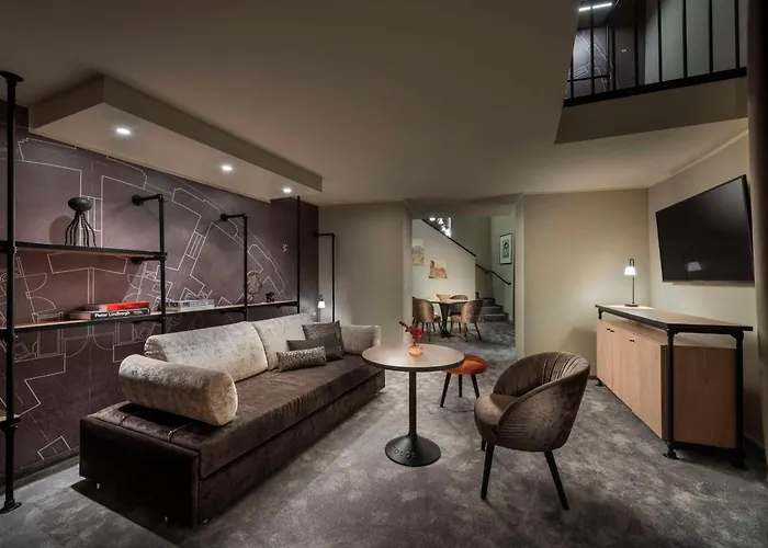 Wasserturm Cologne, Curio Collection By Hilton 4*