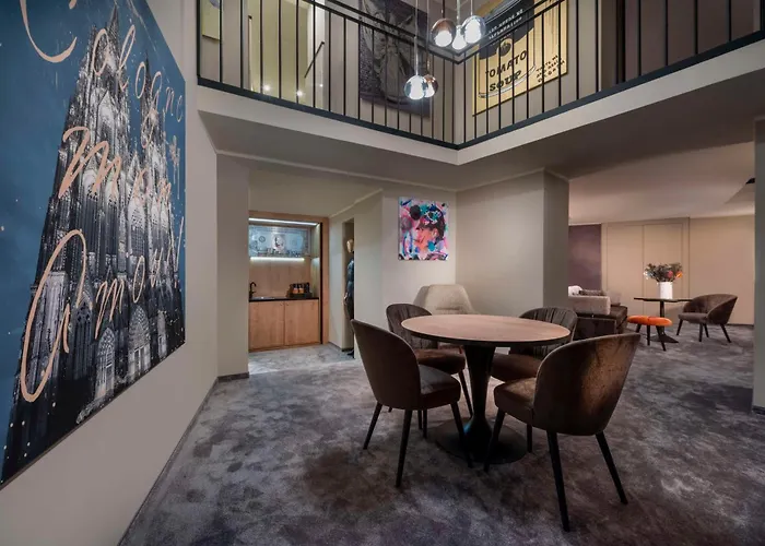 Wasserturm Cologne, Curio Collection By Hilton 酒店 4*