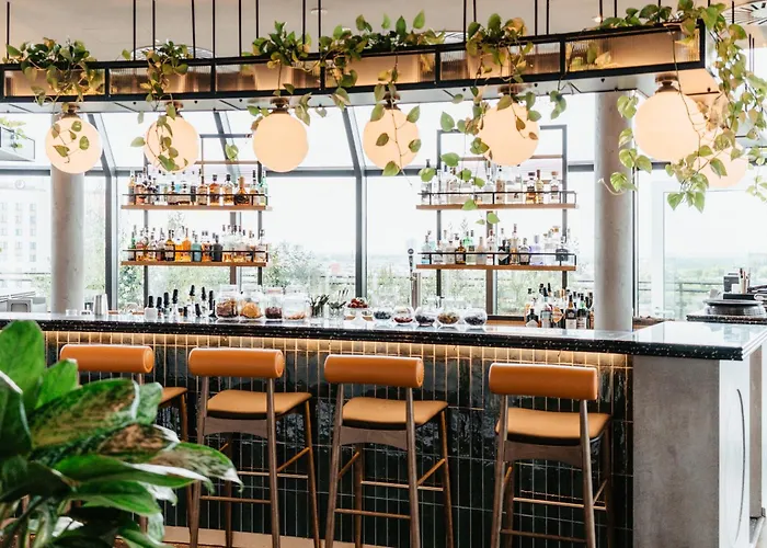 Hotel Wasserturm Cologne, Curio Collection By Hilton Cologne