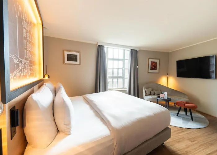 Wasserturm Cologne, Curio Collection By Hilton 4* Cologne