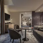 Wasserturm Cologne, Curio Collection By Hilton Hotel Kolín nad Rýnem