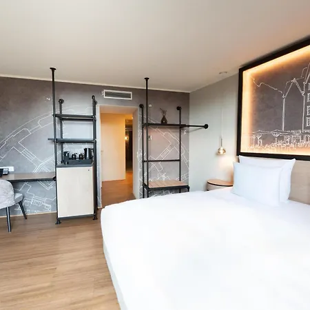 Ξενοδοχείο Wasserturm Cologne, Curio Collection By Hilton 4*