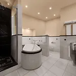 Wasserturm Cologne, Curio Collection By Hilton Otel 4*