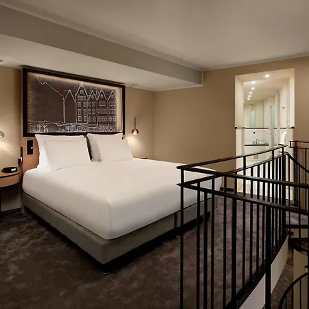 Hotel Wasserturm Cologne, Curio Collection By Hilton Colonia