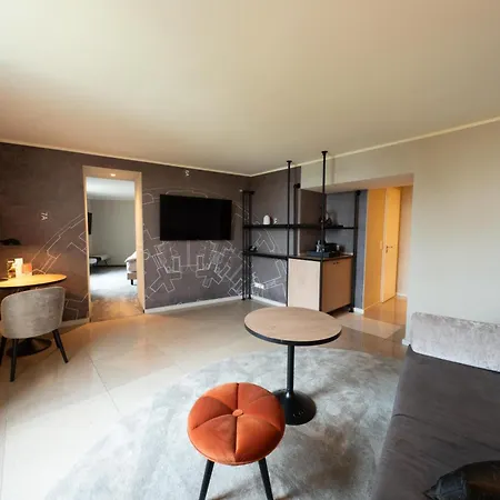 Hotel Wasserturm Cologne, Curio Collection By Hilton Cologne